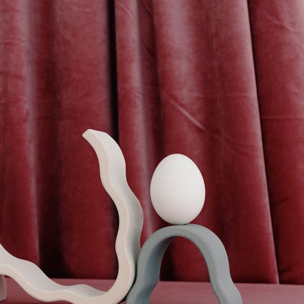 Geometric shapes forming a stable core, symbolizing stability.